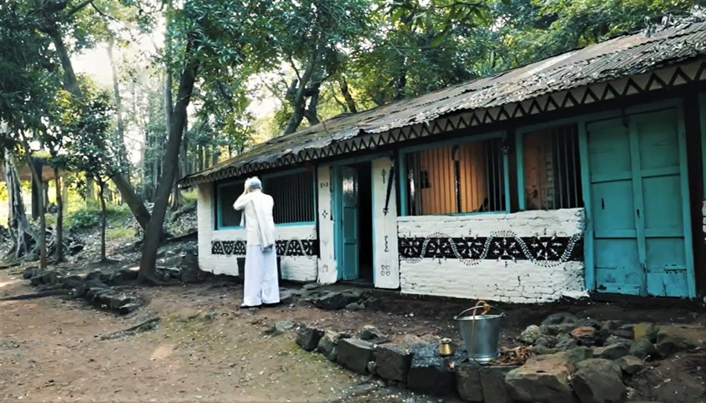 Bhangadwadi — still