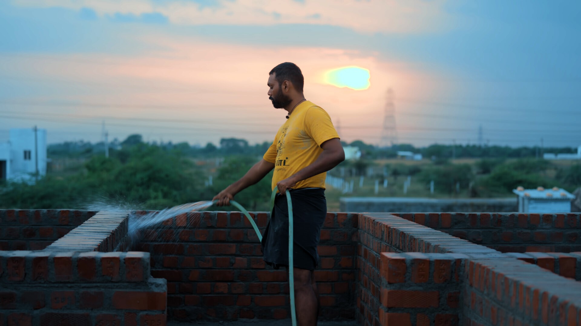 Oru Kodaikaalathil — still